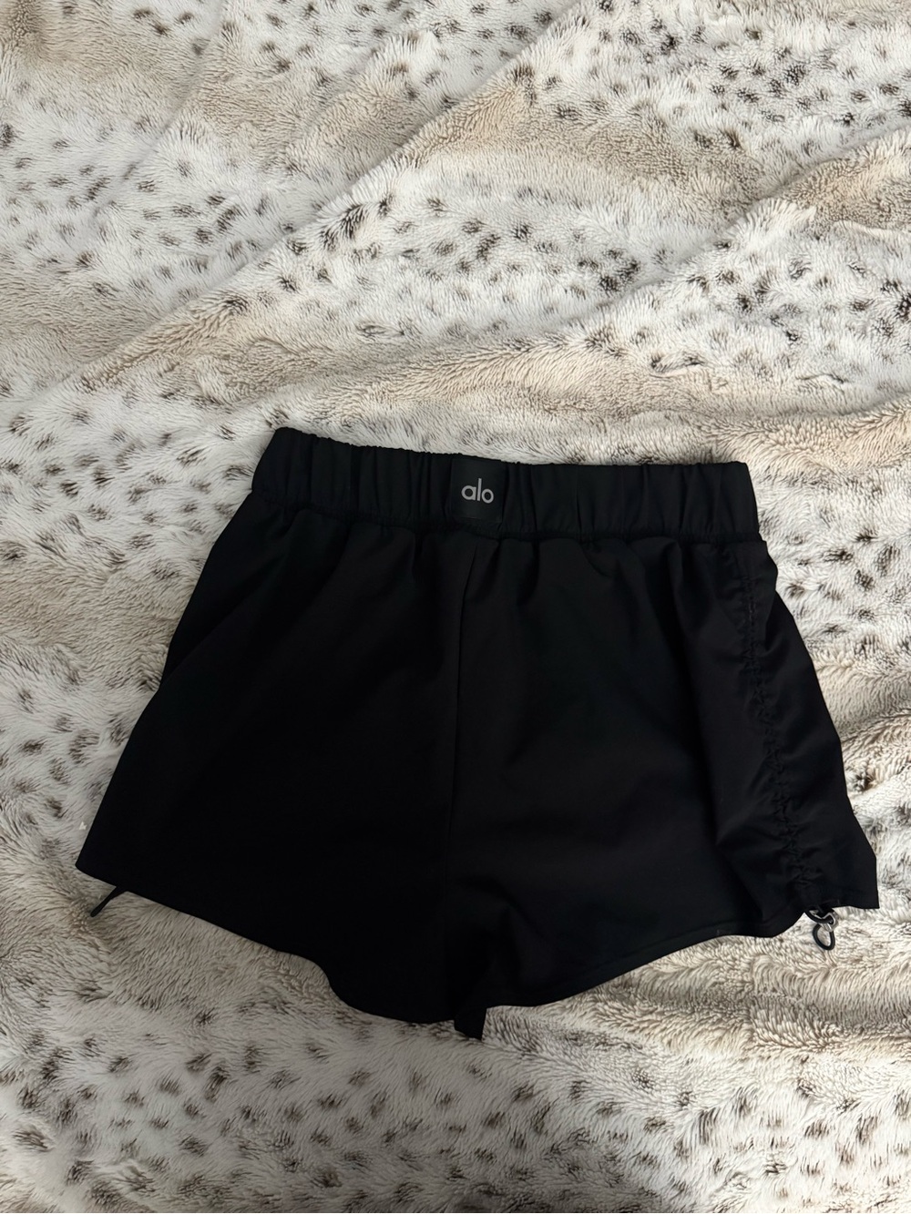 Alo Women’s Black Elastic-Waist Athletic Shorts